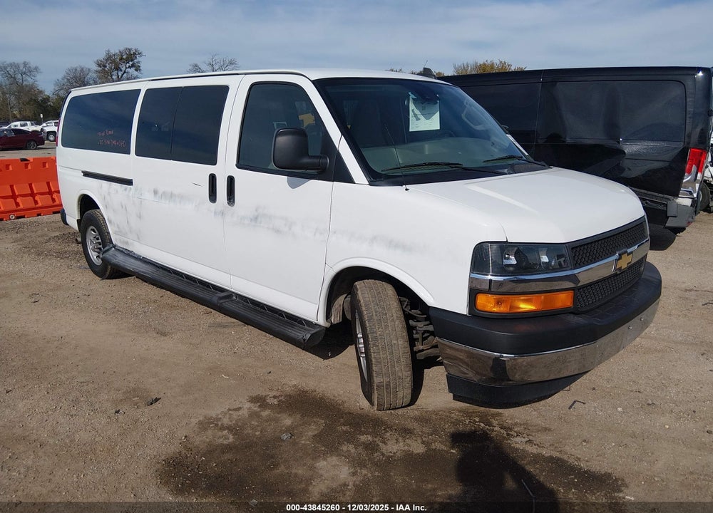 2019 CHEVROLET EXPRESS 3500 LT VIN: 1GAZGPFG2K1268277