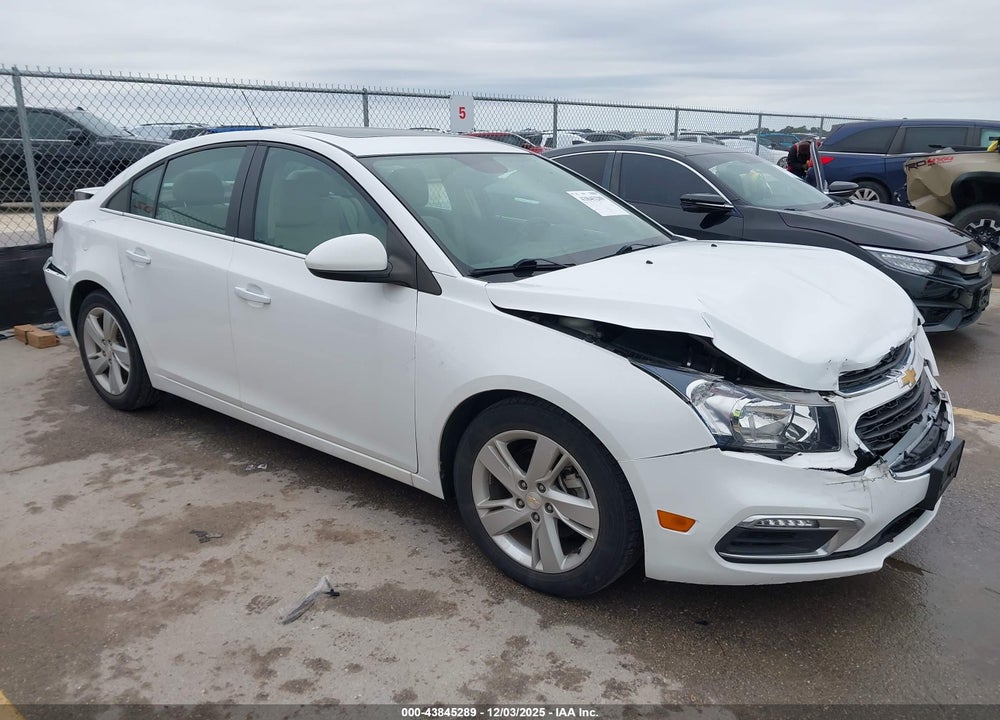 2015 CHEVROLET CRUZE DIESEL VIN: 1G1P75SZ5F7249857