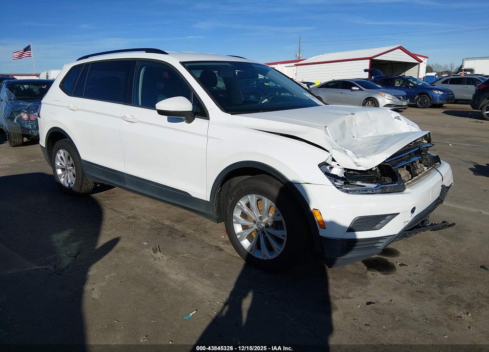 2019 VOLKSWAGEN TIGUAN 2.0T S VIN: 3VV1B7AX4KM120467