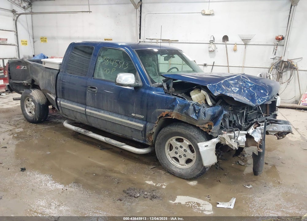 2000 CHEVROLET SILVERADO 1500 LT VIN: 1GCEK19TXYE385780