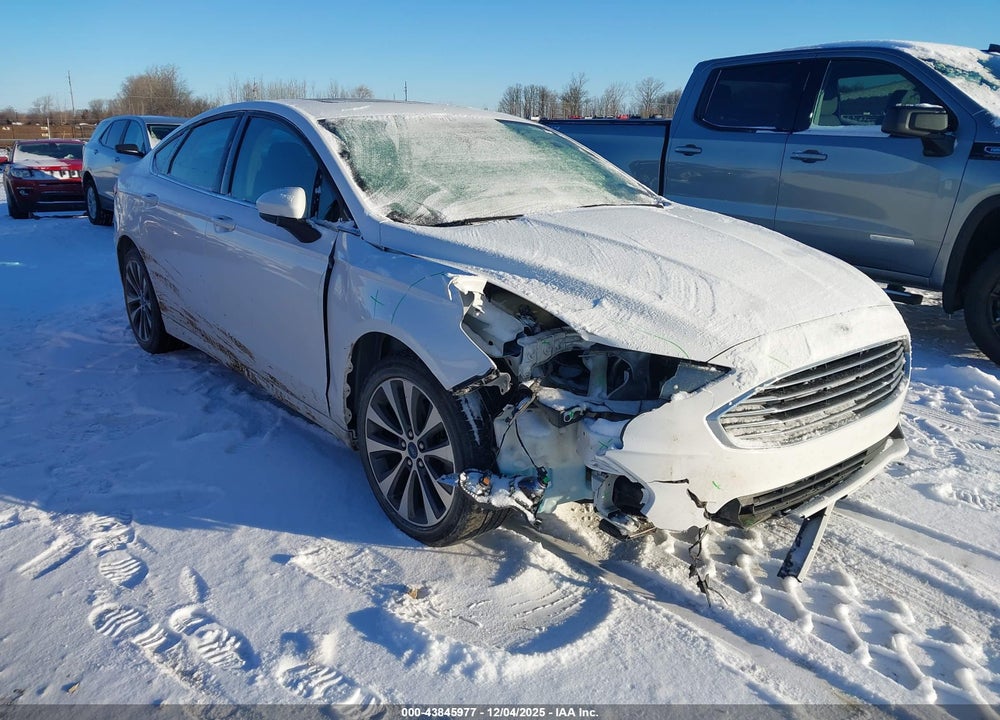 2020 FORD FUSION SE VIN: 3FA6P0T93LR227600