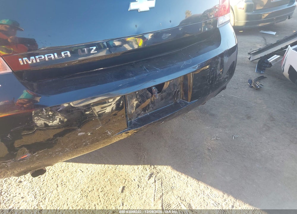 2012 CHEVROLET IMPALA LTZ VIN: 2G1WC5E37C1236230