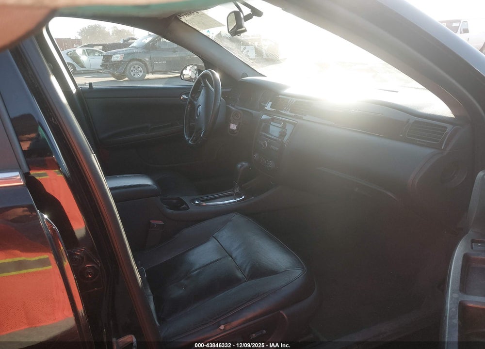 2012 CHEVROLET IMPALA LTZ VIN: 2G1WC5E37C1236230