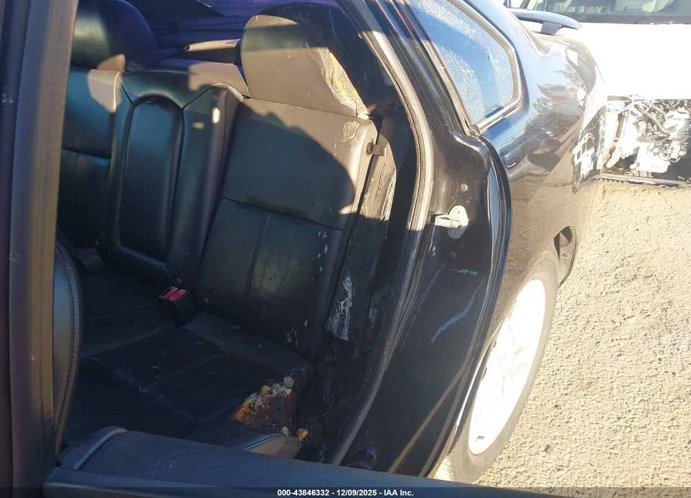 2012 CHEVROLET IMPALA LTZ VIN: 2G1WC5E37C1236230