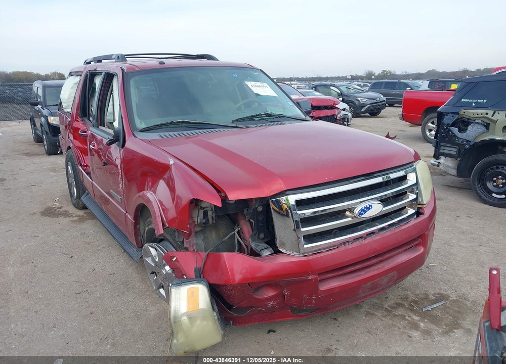 2008 FORD EXPEDITION XLT VIN: 1FMFU15568LA62114