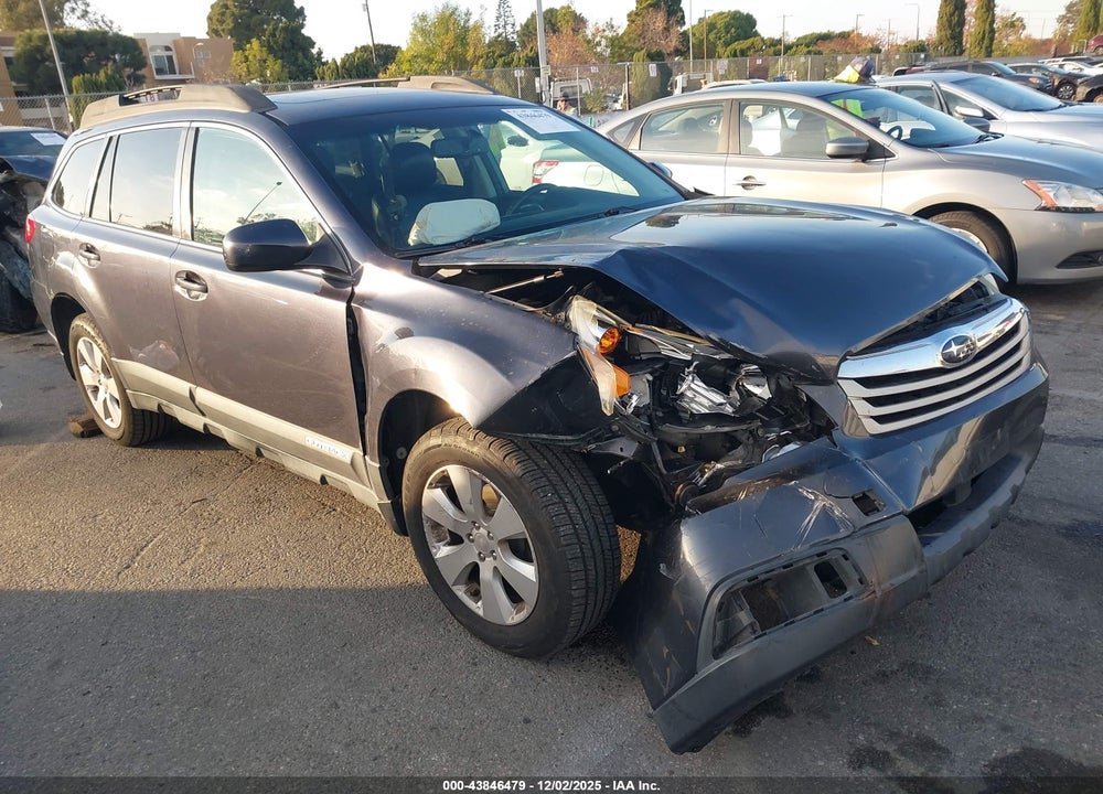 2010 SUBARU OUTBACK 2.5I PREMIUM VIN: 4S4BRBGC4A3337888