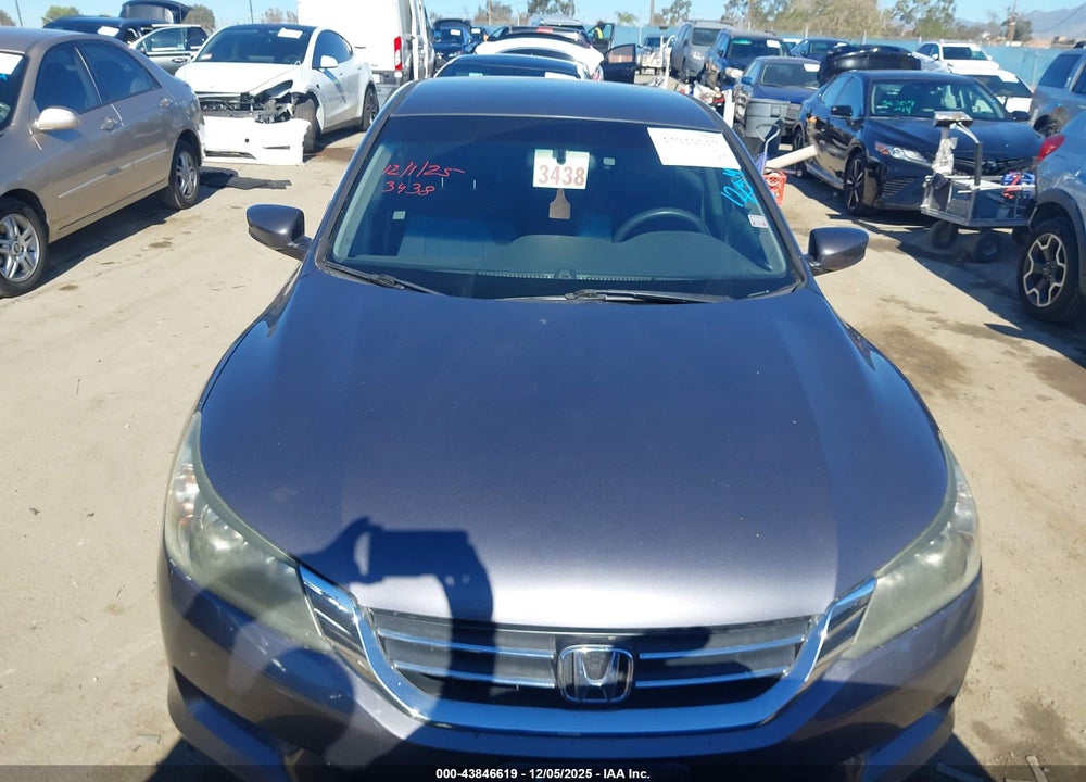2015 HONDA ACCORD LX VIN: 1HGCR2F33FA246772