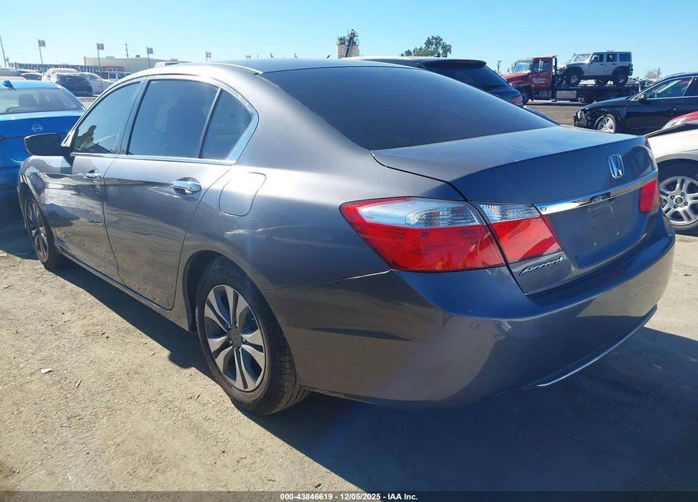 2015 HONDA ACCORD LX VIN: 1HGCR2F33FA246772