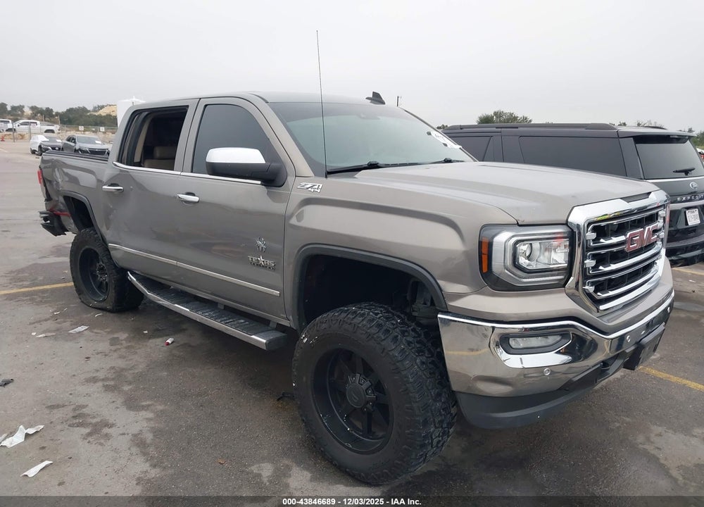 2017 GMC SIERRA 1500 SLT VIN: 3GTU2NEC7HG311010
