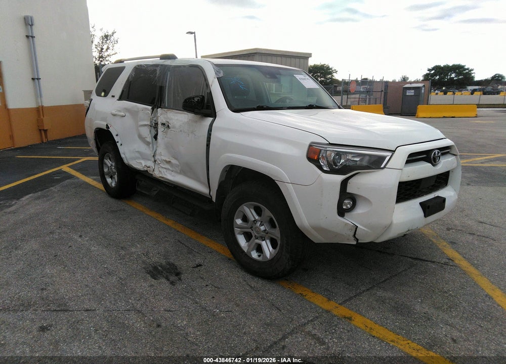 2022 TOYOTA 4RUNNER VIN: JTEMU5JR2N6053461
