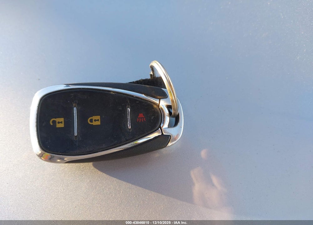 2020 CHEVROLET EQUINOX FWD LS VIN: 2GNAXHEV8L6167843