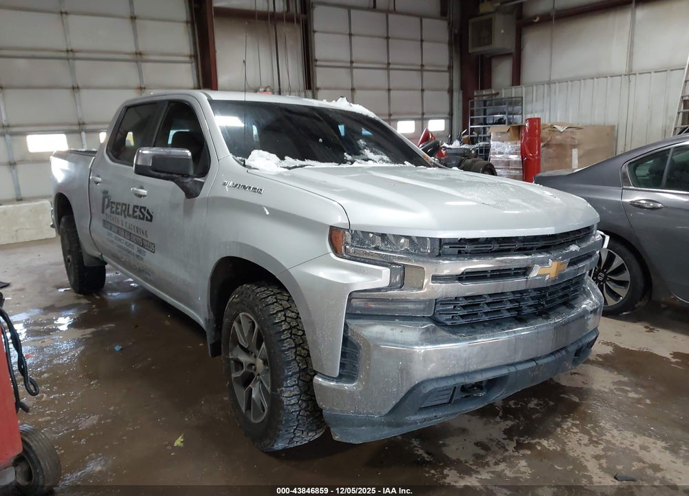 2019 CHEVROLET SILVERADO 1500 LT VIN: 1GCUYDED0KZ125205