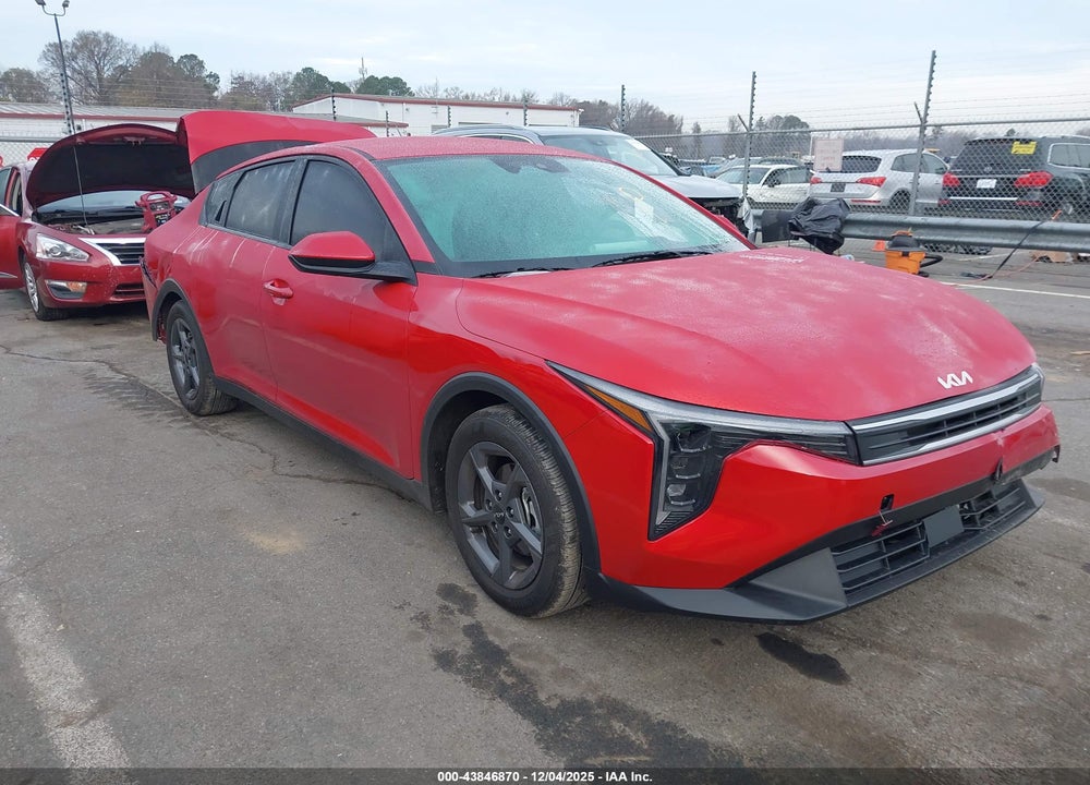 2025 KIA K4 LXS VIN: 3KPFT4DE7SE196558