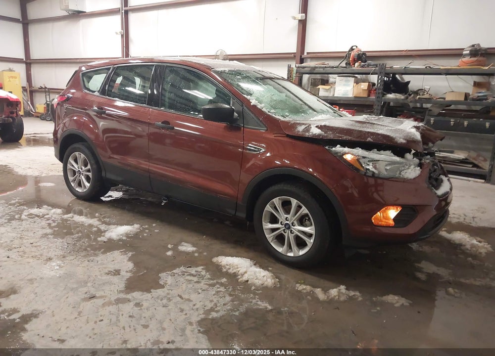 2018 FORD ESCAPE S VIN: 1FMCU0F70JUB39413