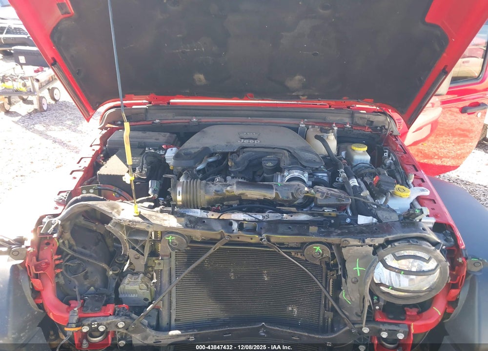 2019 JEEP WRANGLER UNLIMITED SPORT S 4X4 VIN: 1C4HJXDG3KW570333