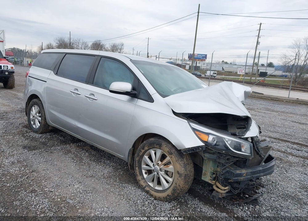 2016 KIA SEDONA L VIN: KNDMA5C17G6174588