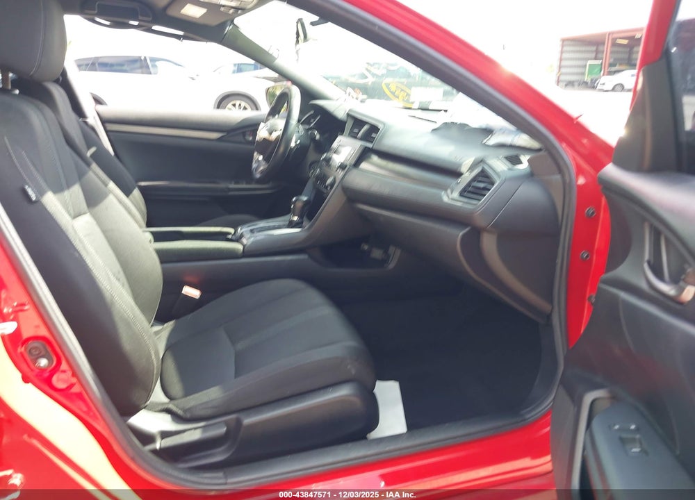 2017 HONDA CIVIC SPORT VIN: SHHFK7H4XHU217183