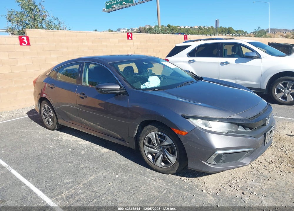 2019 HONDA CIVIC LX VIN: 19XFC2F67KE207486