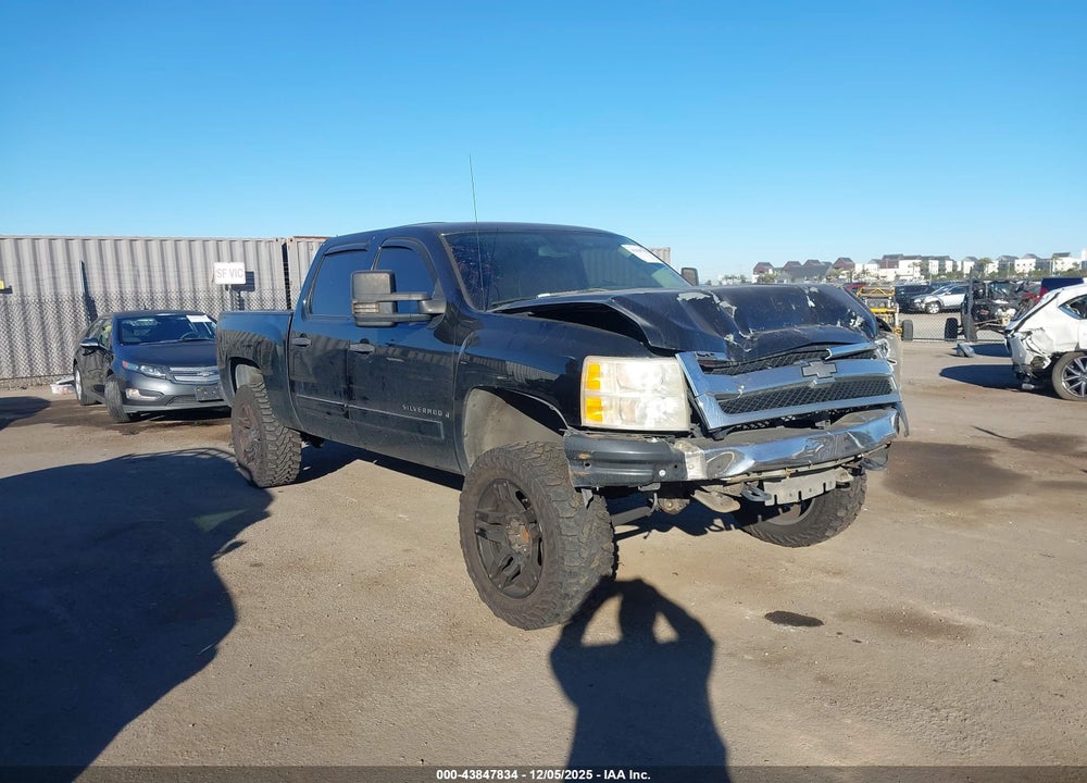 2007 CHEVROLET SILVERADO 1500 LT1 VIN: 2GCEC13C171547060