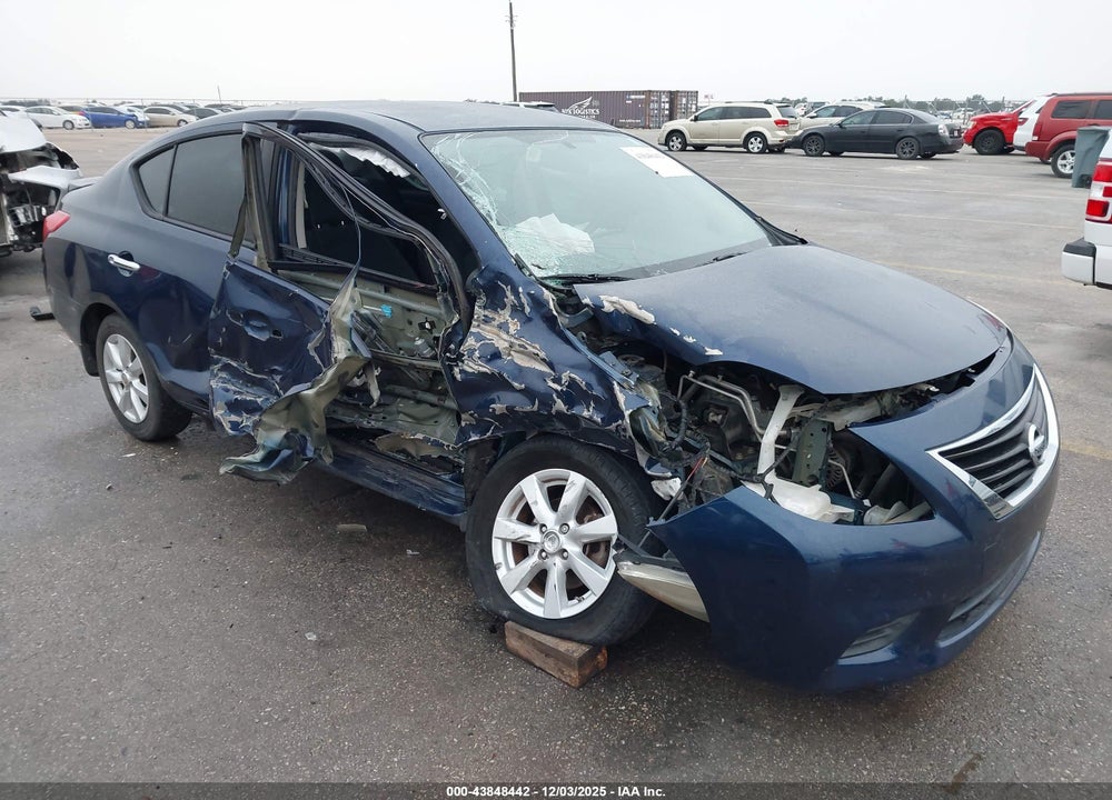 2014 NISSAN VERSA 1.6 SV VIN: 3N1CN7AP8EL802991