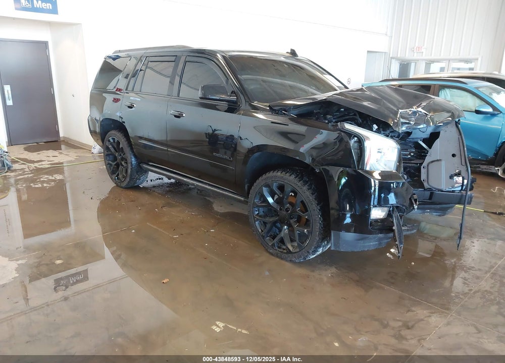 2015 GMC YUKON DENALI VIN: 1GKS2CKJXFR524176