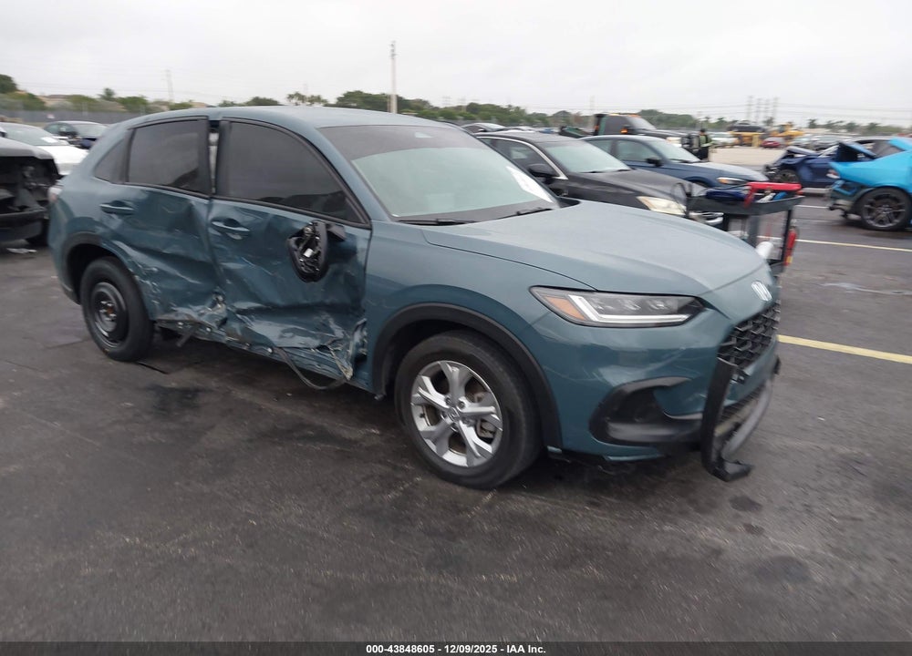 2024 HONDA HR-V 2WD LX VIN: 3CZRZ1H3XRM731671