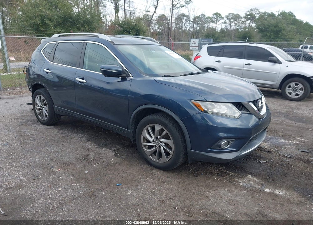 2015 NISSAN ROGUE SL VIN: 5N1AT2MV2FC889707