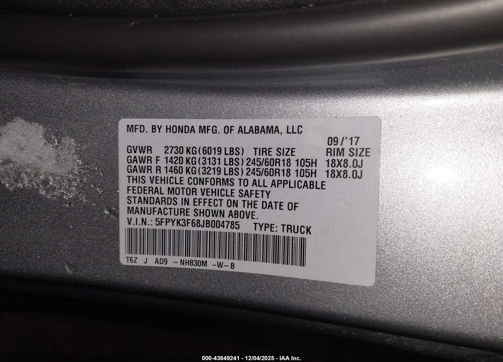 2018 HONDA RIDGELINE RTL-T VIN: 5FPYK3F68JB004785
