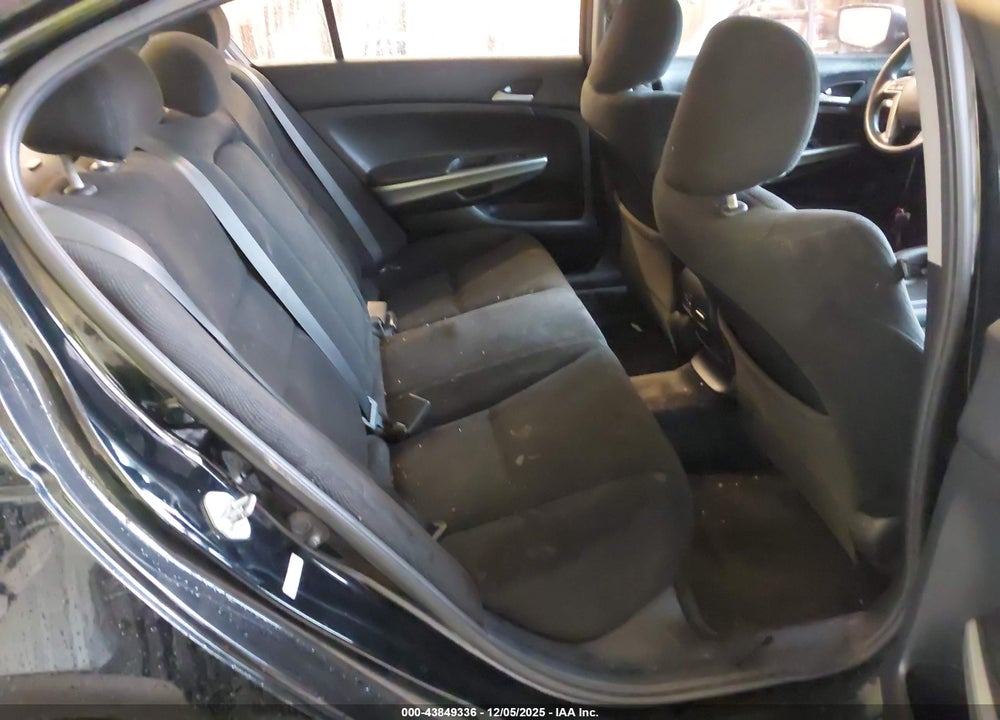 2010 HONDA ACCORD 2.4 EX VIN: 1HGCP2F7XAA166192