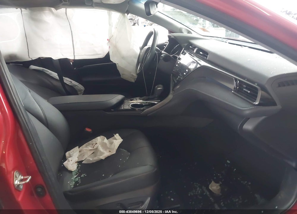 2019 TOYOTA CAMRY XSE VIN: 4T1B61HK8KU288375
