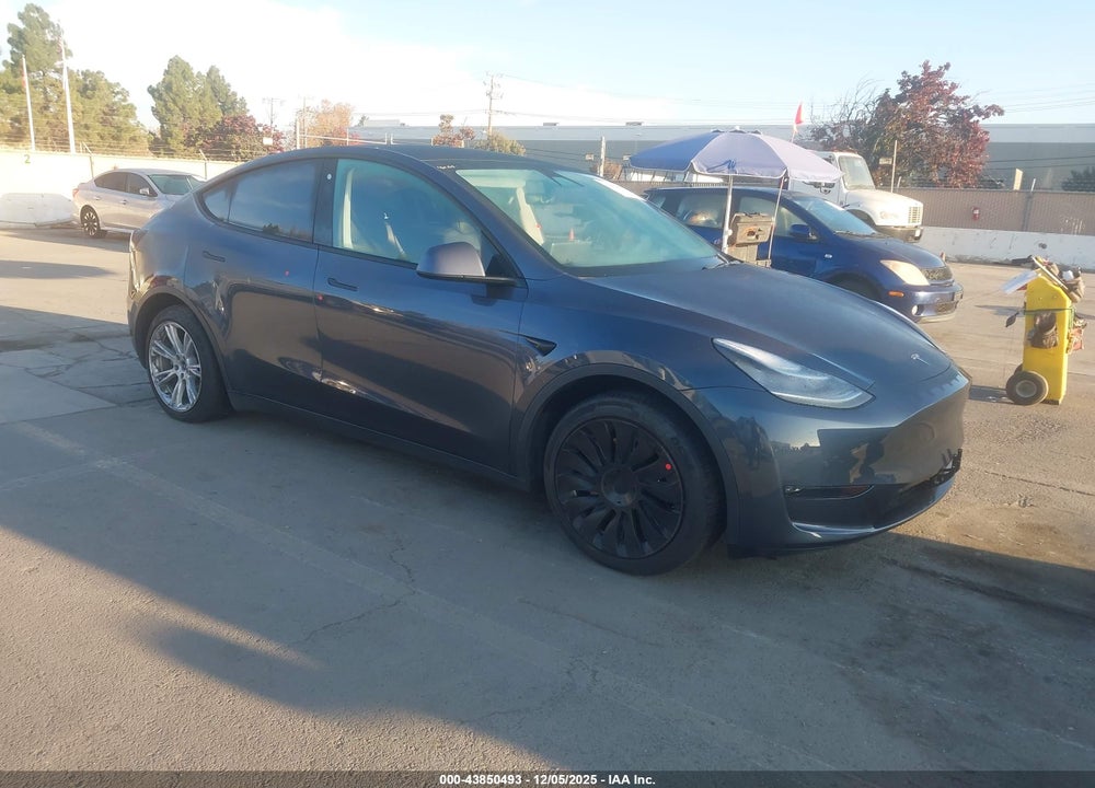 2020 TESLA MODEL Y LONG RANGE DUAL MOTOR ALL-WHEEL DRIVE VIN: 5YJYGDEE0LF030096