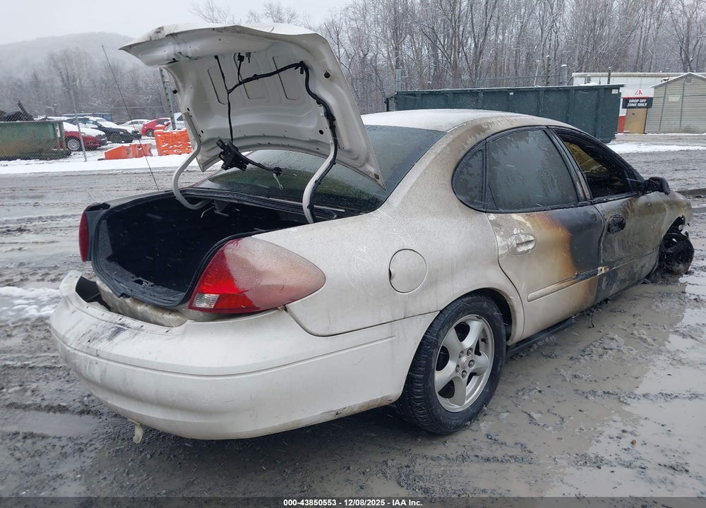 2003 FORD TAURUS SES VIN: 1FAFP55U73A262388