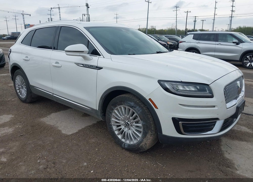 2020 LINCOLN NAUTILUS STANDARD VIN: 2LMPJ6J9XLBL30680
