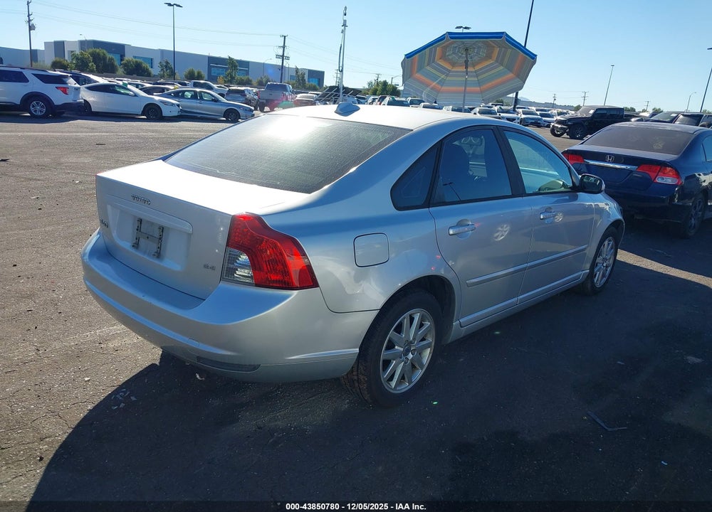 2008 VOLVO S40 2.4I VIN: YV1MS390X82364954