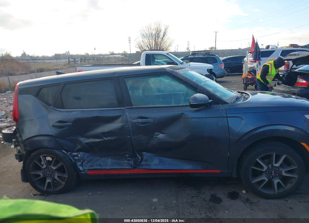2020 KIA SOUL GT-LINE VIN: KNDJ63AU7L7015001