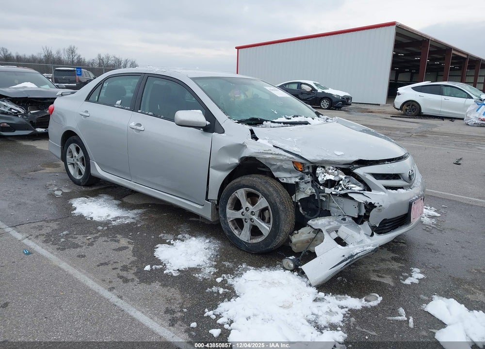 2013 TOYOTA COROLLA S VIN: 2T1BU4EE1DC041077