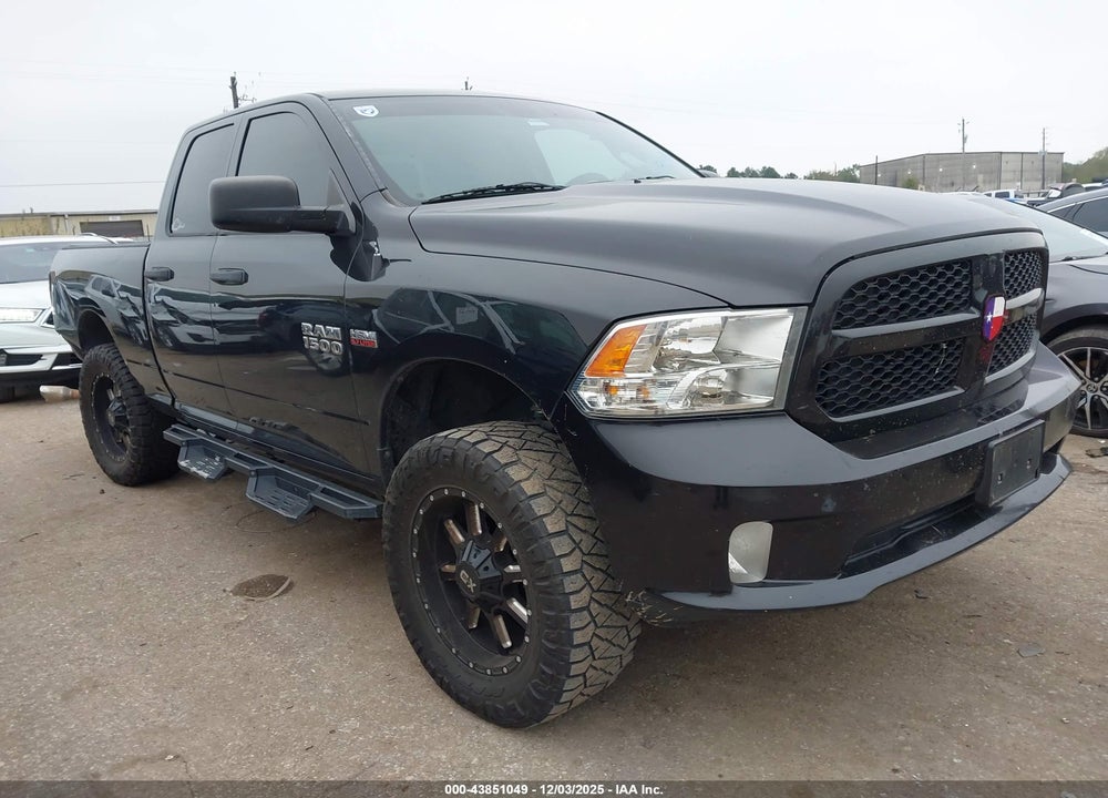 2017 RAM 1500 EXPRESS  4X4 6'4 BOX VIN: 1C6RR7FT0HS523162