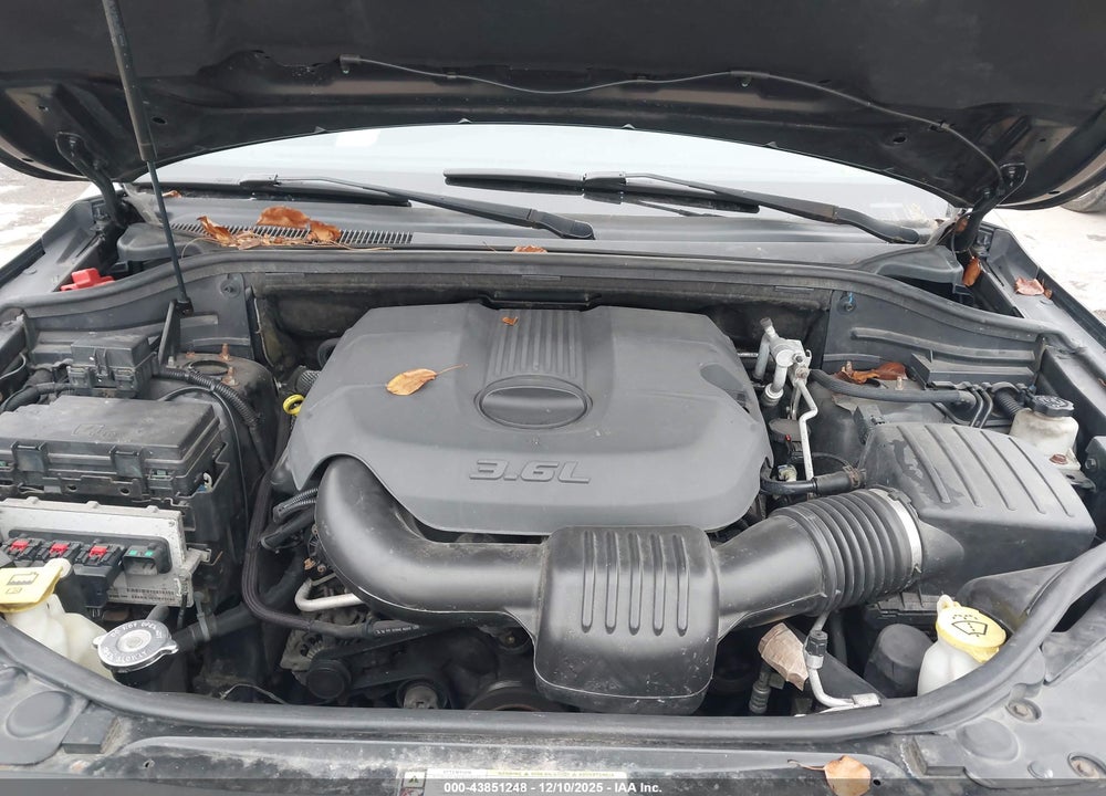 2011 JEEP GRAND CHEROKEE LAREDO VIN: 1J4RR4GG5BC523095