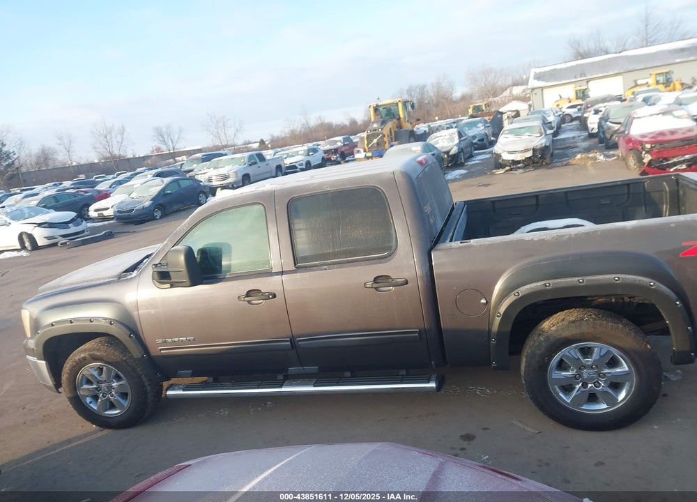 2010 GMC SIERRA 1500 SLE VIN: 3GTRKVE30AG149927