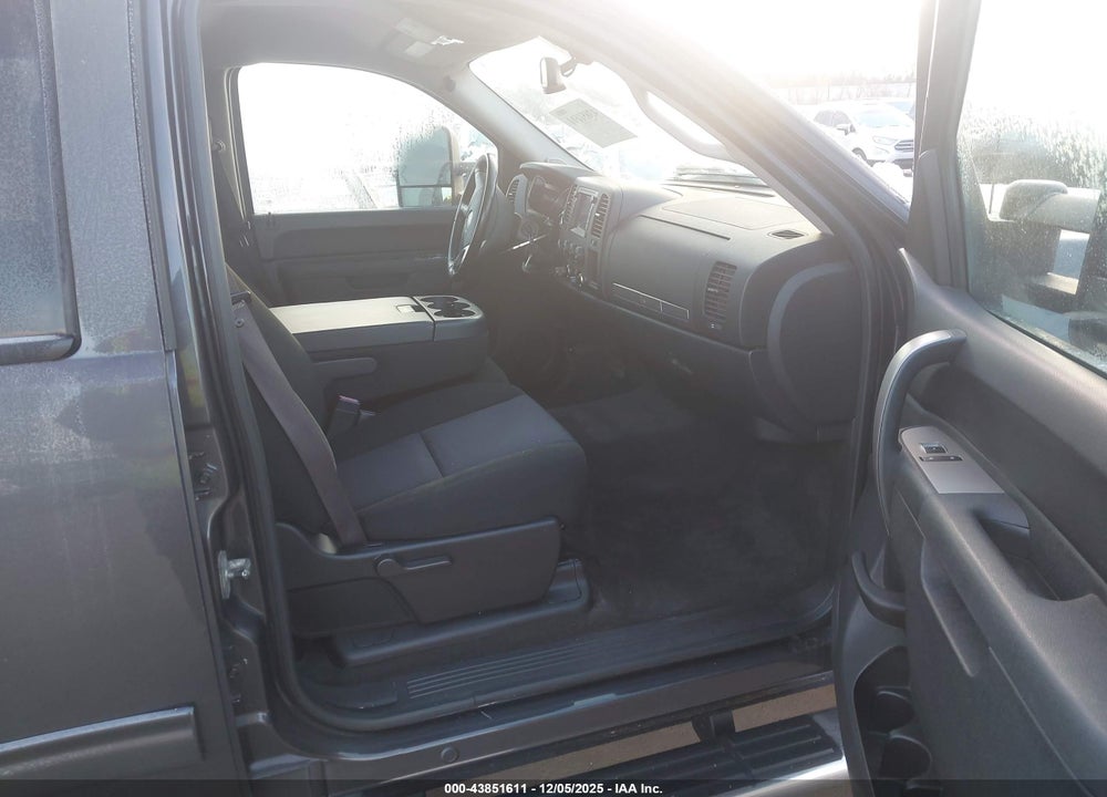 2010 GMC SIERRA 1500 SLE VIN: 3GTRKVE30AG149927