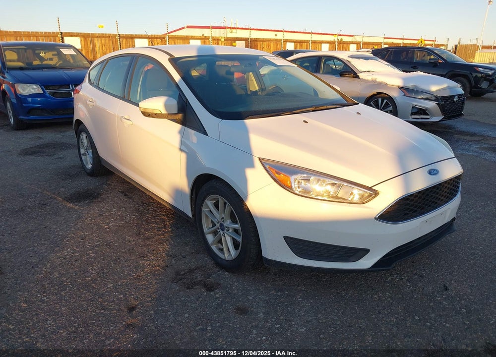 2017 FORD FOCUS SE VIN: 1FADP3K26HL231563