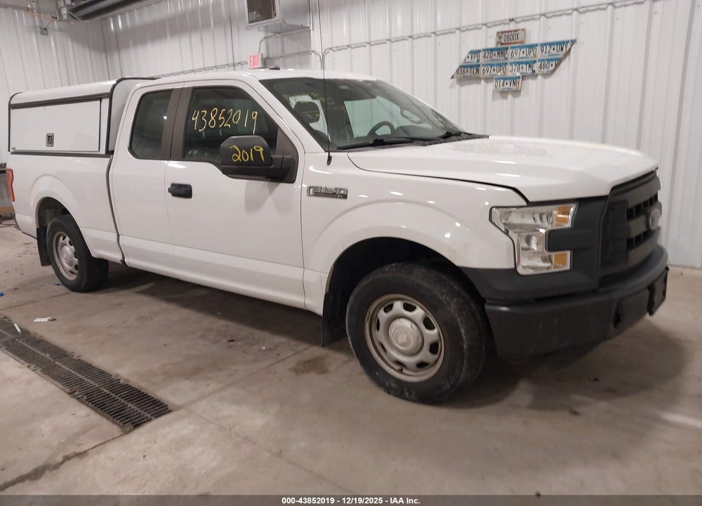 2017 FORD F-150 XL VIN: 1FTEX1C89HKE24138