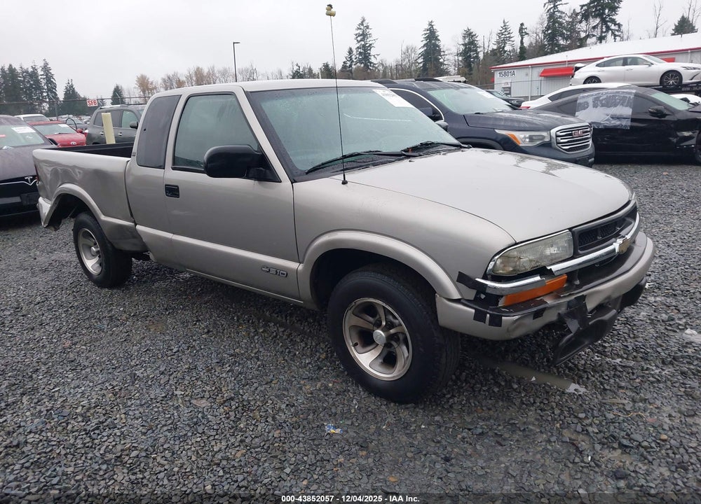 2002 CHEVROLET S-10 LS VIN: 1GCCS19W928183262