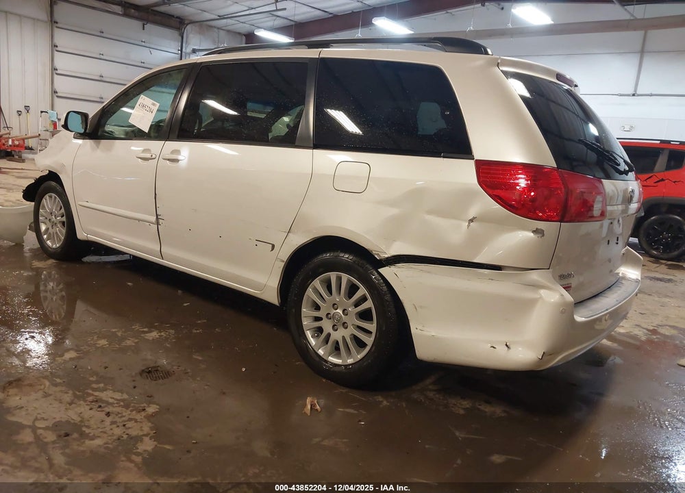 2007 TOYOTA SIENNA XLE VIN: 5TDZK22C17S059537