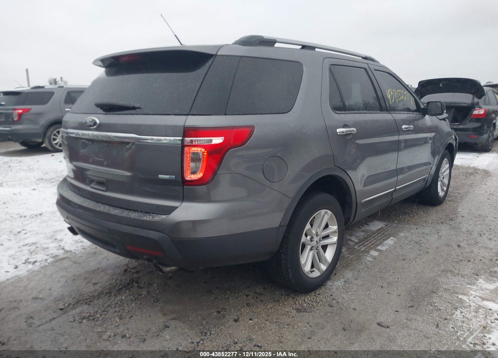 2013 FORD EXPLORER XLT VIN: 1FM5K8D82DGC50492