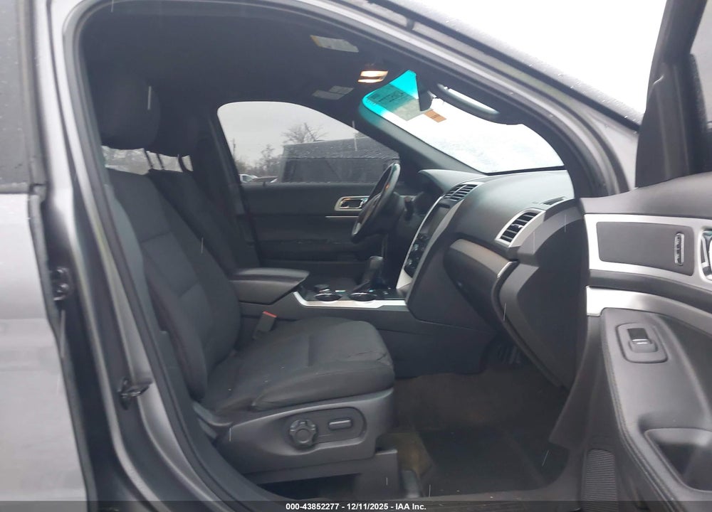 2013 FORD EXPLORER XLT VIN: 1FM5K8D82DGC50492