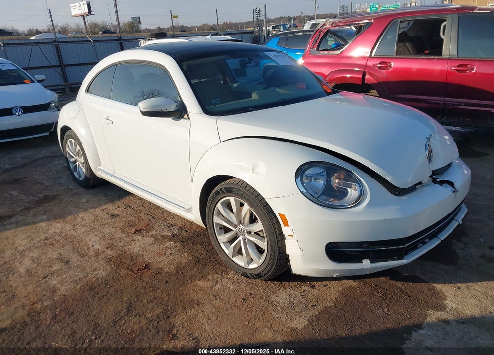 2015 VOLKSWAGEN BEETLE 2.0L TDI VIN: 3VWJA7AT0FM636150