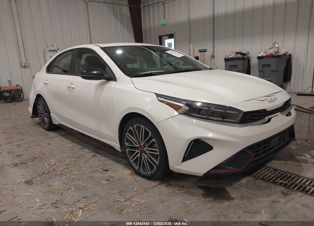 2023 KIA FORTE GT VIN: 3KPF44AC8PE539613