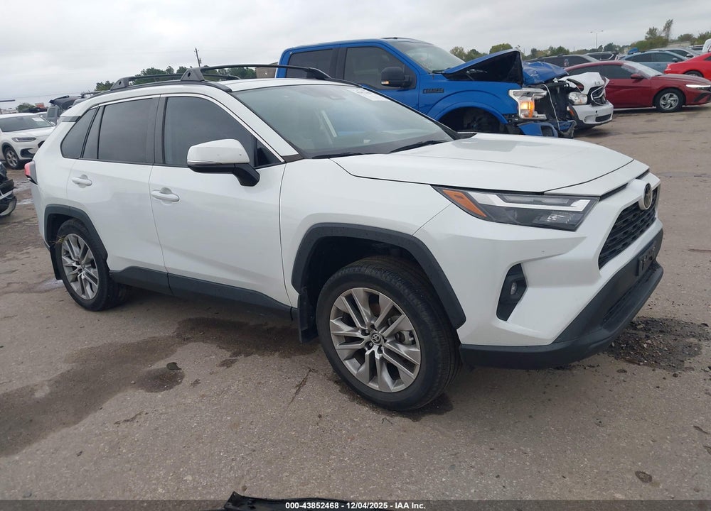 2023 TOYOTA RAV4 XLE PREMIUM VIN: 2T3C1RFV0PW272989