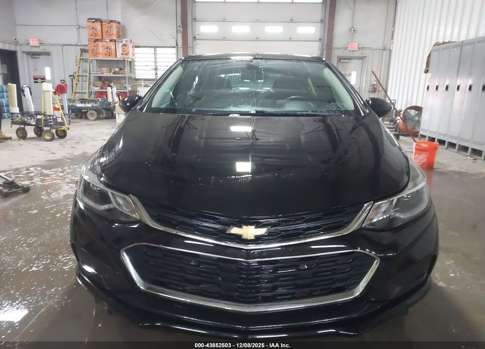 2018 CHEVROLET CRUZE LT AUTO VIN: 3G1BE6SM5JS653021